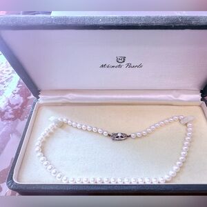 Mikimoto Silver Clasp White Pearl Necklace